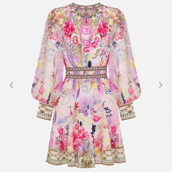 3 EXCELLENT PRE-LOVED 800.00 CAMILLA Button Front Frill Dress
Call Of The Canal - Picture 5 of 6